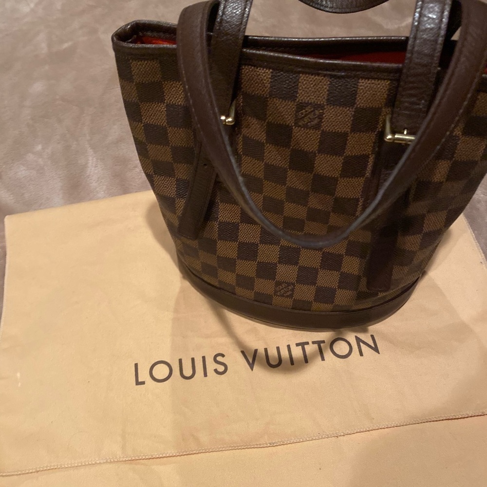LOUIS VUITTON Damier Marais Ebene Shoulder Bag